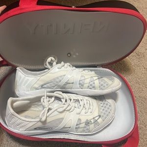 NFINTY cheer shoes size 6
